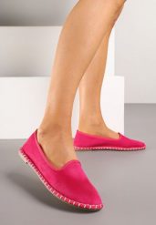 Fuksjowe Espadryle Balerinki z Ozdobnymi Przeszyciami Firavione. Czerwone baleriny damskie Born2be, bez wzorów, bez obcasa. Za 44.99 zł.