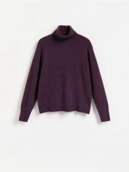 Wełniany sweter z dodatkiem kaszmiru - ciemnofioletowy. Fioletowe swetry klasyczne damskie Reserved, l, z kaszmiru, bez kołnierzyka. Za 299.99 zł.