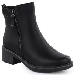 Ocieplane botki na klocku damskie czarne eVento 7992. Czarne botki damskie Evento, ze skóry ekologicznej, eleganckie, bez obcasa, bez zapięcia. Za 114.99 zł.