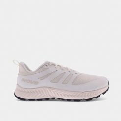 Buty do biegania męskie, Trailfly Standard. Białe obuwie do biegania damskie Inov-8. Za 678.00 zł.