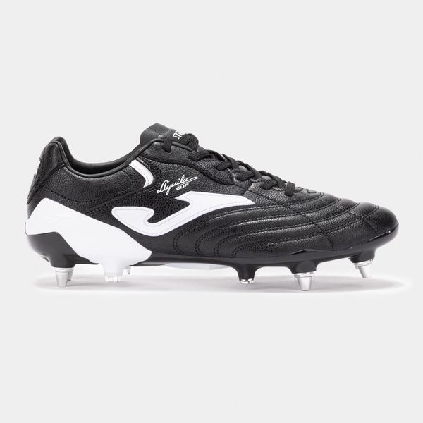Buty piłkarskie Joma Aguila Cup SG. Białe buty fitness męskie Joma, na fitness i siłownię. Za 267.00 zł.
