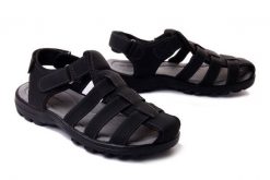 WOJTYŁKO 9S23809C czarny, sandały męskie. Czarne sandały męskie Wojtyłko, bez zapięcia. Za 115.92 zł.