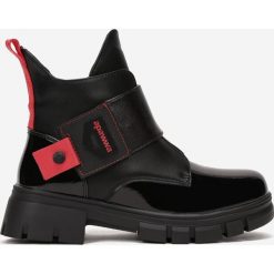 Czarno-Czerwone Botki Dimites. Czarne botki dziewczęce Born2be, z aplikacjami, bez ramiączek. Za 109.99 zł.