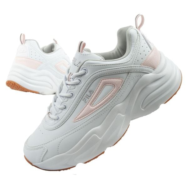 Buty sportowe damskie Fila Skye ZP. Białe buty sportowe na co dzień damskie Fila, bez wzorów, z jeansu. Za 286.50 zł.