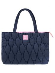 Zwillingsherz Shopper bag "Quilting & Patch" w kolorze granatowym - 50 x 35 x 13 cm rozmiar: onesize. Niebieskie shopper bag damskie Zwillingsherz, bez wzorów, z materiału, na ramię, pikowane, bez dodatków. Za 139.95 zł.