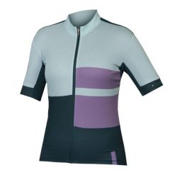 Damski kostium kąpielowy z nadrukiem Endura FS260. Fioletowe stroje jednoczęściowe damskie ENDURA, l, bez wzorów. Za 249.99 zł.