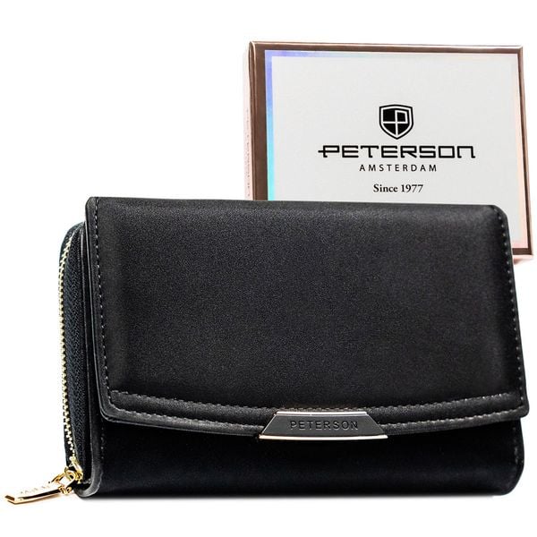 Portfel damski ze skóry ekologicznej w czarnym kolorze wyposażony w system RFID - Peterson. Czarne portfele damskie Peterson, bez wzorów, ze skóry ekologicznej. Za 94.99 zł.