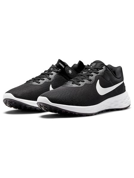 Nike Buty "Revolution 6 Flyease Next Nature" w kolorze czarnym do biegania rozmiar: 43. Czarne obuwie do biegania damskie Nike. Za 216.22 zł.