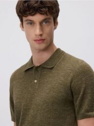 Strukturalny sweter polo - zielony. Zielone swetry męskie Reserved, l, bez wzorów, z bawełny, bez kołnierzyka. Za 119.99 zł.