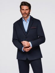 Dzianinowa marynarka męska o dopasowany kroju - granatowa V3. Niebieskie marynarki męskie Ombre Clothing, bez wzorów, z dzianiny. W wyprzedaży za 314.99 zł.