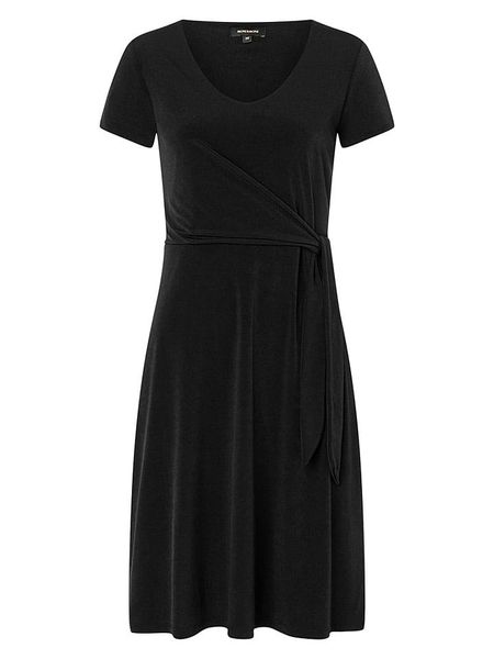 More & More Sukienka w kolorze czarnym rozmiar: 44. Czarne sukienki damskie MORE & MORE, bez wzorów, bez kołnierzyka, bez ramiączek, midi. Za 158.47 zł.