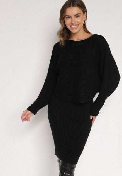 Czarny Dzianinowy Komplet Prążkowany Sukienka i Sweter o Kroju Nietoperz Wederela. Czarne sukienki damskie Born2be, na co dzień, m, bez wzorów, z dzianiny, eleganckie, bez kołnierzyka, bez ramiączek, dopasowane. Za 139.99 zł.
