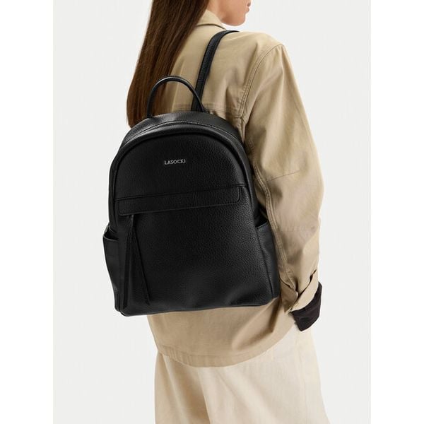 Plecak Lasocki. Czarne plecaki damskie Lasocki, bez wzorów. Za 199.99 zł.
