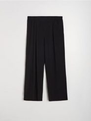 Wiskozowe spodnie palazzo Plus Size - czarny. Czarne spodnie materiałowe damskie Sinsay, bez wzorów, z wiskozy, plus size. Za 49.99 zł.