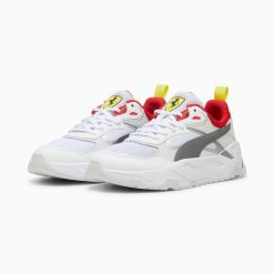 Buty sportowe męskie Puma FERRARI TRINITY białe 30857702 r 46. Białe buty sportowe na co dzień męskie Puma, z futra, bez zapięcia, trekkingowe. Za 253.99 zł.
