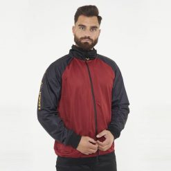Kurtka sportowa z kapturem AUSTIN oversize. Czarne kurtki treningowe męskie Legea, xl, z aplikacjami, z materiału, do biegania. Za 88.00 zł.