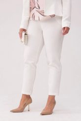 Eleganckie biznesowe spodnie Amelia w kolorze ecru PLUS SIZE XXL OVERSIZE WIOSNA. Spodnie materiałowe damskie Moda Size Plus Iwanek, bez wzorów, z elastanu, biznesowe, plus size. Za 199.90 zł.