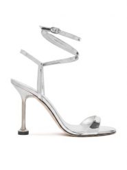 Stuart Weitzman Sandały Naudistini Wrap 100 SM911 Srebrny. Szare sandały damskie Stuart Weitzman, bez wzorów, z lakierowanej skóry, bez obcasa, na szpilce. Za 2,419.00 zł.