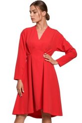 Elegancka sukienka rozkloszowana z dekoltem V czerwona. Czerwone sukienki damskie Sukienki.shop, na imprezę, l, bez wzorów, eleganckie, bez kołnierzyka, bez ramiączek, rozkloszowane. Za 349.00 zł.