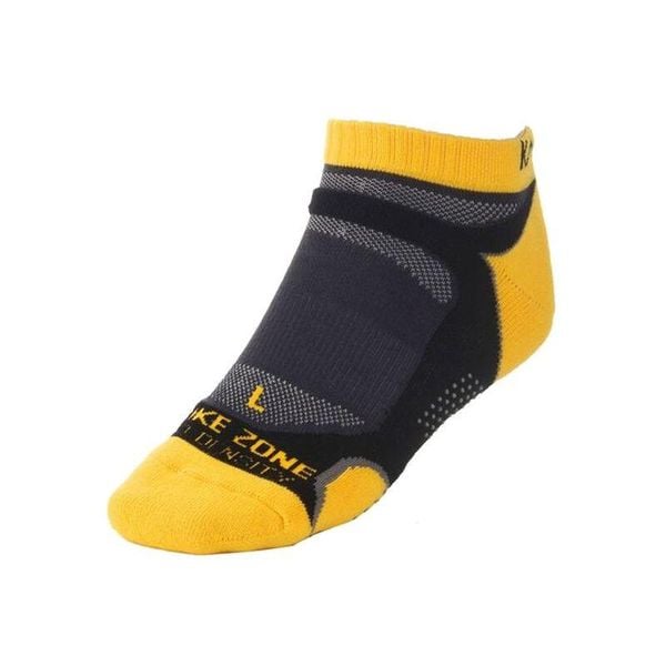 Skarpety sportowe Karakal X4 Sports Trainer Socks. Czarne skarpetki damskie KARAKAL, bez wzorów, z bawełny. Za 39.99 zł.