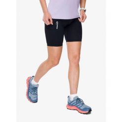 Spodenki do biegania damskie Inov-8 Active Half Tights. Czarne szorty damskie Inov-8, bez wzorów, sportowe. Za 247.49 zł.