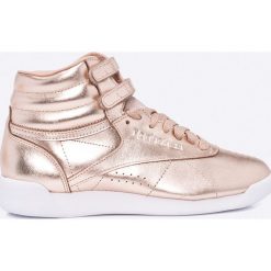 Reebok Classic - Buty. Żółte buty sportowe na co dzień damskie Reebok Classic, bez wzorów, z gumy, reebok classic. W wyprzedaży za 139.90 zł.