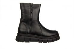 Botki Bayla-161 188 2105 01 Black 161640, Czarny, Skóra naturalna - 41. Czarne botki damskie Bayla, na zimę, z gumy, eleganckie, z okrągłym noskiem, za kostkę, bez obcasa, bez zapięcia. W wyprzedaży za 269.10 zł.