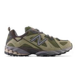 Buty New Balance M ML610TM zielone. Zielone buty sportowe na co dzień męskie z gumy, bez zapięcia. Za 596.39 zł.