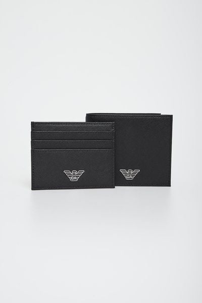 Portfel + etui na karty męskie EMPORIO ARMANI. Portfele męskie Emporio Armani, bez wzorów. W wyprzedaży za 509.40 zł.