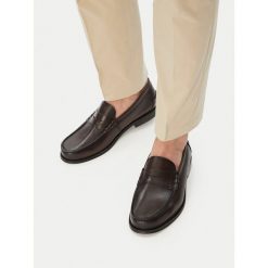 Mokasyny GINO ROSSI. Brązowe mokasyny męskie Gino Rossi. Za 449.99 zł.