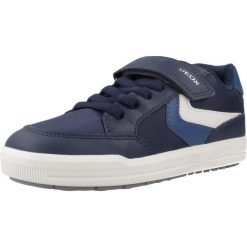 Buty GEOX J ARZACH BOY Niebieski. Niebieskie buty fitness męskie Geox, do biegania. Za 189.99 zł.