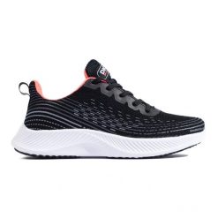 Wygodne buty sportowe DK czarne. Czarne buty sportowe na co dzień damskie bez wzorów. Za 181.89 zł.