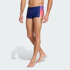 BOKSERKI DO PŁYWANIA GRADIEN. Fioletowe bokserki męskie Adidas, bez wzorów, z dzianiny. Za 129.00 zł.