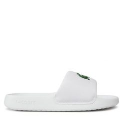 Klapki Lacoste. Białe klapki damskie Lacoste, bez wzorów, bez obcasa. Za 189.99 zł.