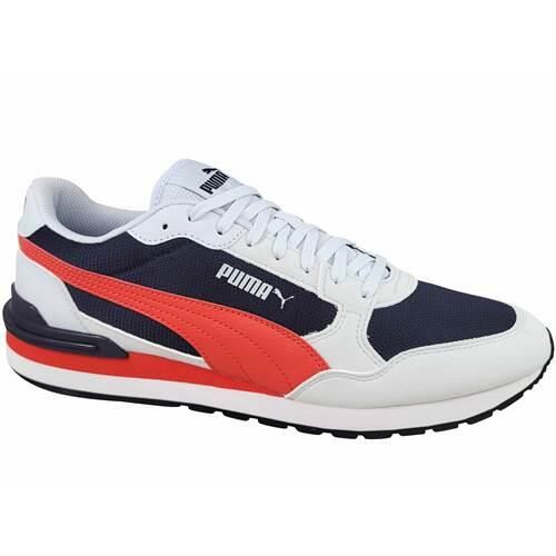 Buty do biegania męskie Puma St Runner V4 Mesh. Białe obuwie do biegania damskie Puma. Za 299.00 zł.