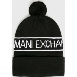 Armani Exchange - Czapka. Czarne czapki męskie Armani Exchange, na zimę, bez wzorów, z bawełny. W wyprzedaży za 159.90 zł.