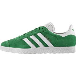 Zielone Buty adidas Originals Gazelle M BB5477. Zielone buty sportowe na co dzień męskie Adidas, z materiału, bez zapięcia. W wyprzedaży za 389.00 zł.