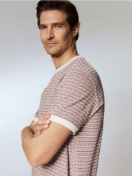 T-shirt regular fit - brudny róż. Czerwone t-shirty męskie Reserved, l, bez wzorów, z bawełny, bez kołnierzyka. Za 89.99 zł.