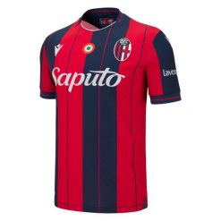 Koszulka domowa Bologna 2025/26. Czerwone t-shirty sportowe męskie Macron, s, bez ramiączek, na fitness i siłownię. Za 431.90 zł.