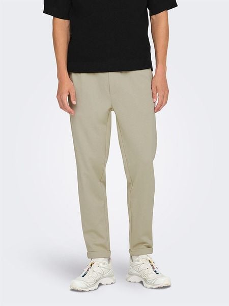 ONLY & SONS Spodnie dresowe w kolorze jasnozielonym rozmiar: XL. Zielone spodnie dresowe męskie Only & Sons, bez wzorów, z dresówki. Za 96.37 zł.
