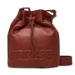 Torebka Patrizia Pepe. Brązowe torebki klasyczne damskie Patrizia Pepe, bez wzorów, bez dodatków. Za 749.99 zł.