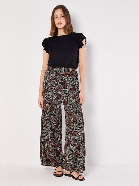 Apricot Koszulka w kolorze czarnym rozmiar: M. Czarne bluzki damskie Apricot, m, bez wzorów, bez kołnierzyka. Za 70.41 zł.