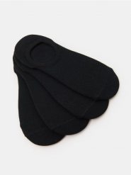 Skarpetki 4 pack - czarny. Czarne skarpetki męskie Sinsay, bez wzorów. Za 19.99 zł.