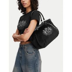 Torebka Juicy Couture. Czarne torebki klasyczne damskie Juicy Couture, bez wzorów, bez dodatków. Za 449.99 zł.