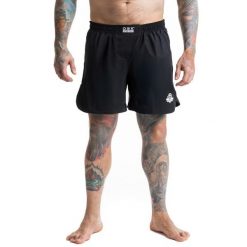 Spodenki Shorty MMA czarne DBX Bushido. Czarne szorty męskie DBX BUSHIDO, bez wzorów, sportowe. Za 159.99 zł.