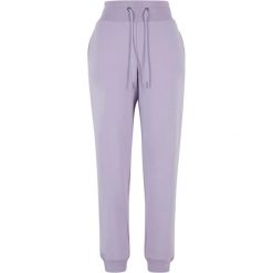 Spodnie Do Biegania Dla Pań I Panów. Czerwone spodnie sportowe damskie Urban Classics, xl, do biegania. Za 155.99 zł.