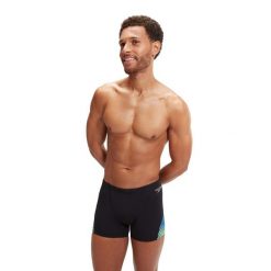 Kąpielówki męskie spodenki kąpielowe Speedo Digital V-Cut. Czarne kąpielówki męskie Speedo, m, bez wzorów, do pływania. Za 189.99 zł.