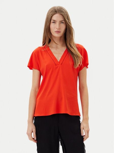 Vero Moda Bluzka Bella 10327551 Czerwony Regular Fit. Czerwone bluzki damskie Vero Moda, l, bez wzorów, z wiskozy, bez ramiączek. Za 79.99 zł.