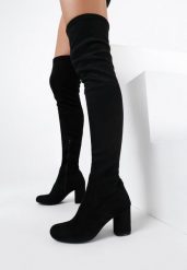 Czarne Kozaki Brace Yourself. Czarne kozaki damskie Born2be, z dzianiny, z okrągłym noskiem, za kolano, bez obcasa, na obcasie. Za 149.99 zł.