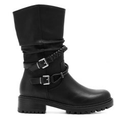 Botki Clara Barson. Czarne botki damskie Clara Barson, bez obcasa, na płaskiej podeszwie, bez zapięcia. Za 149.99 zł.
